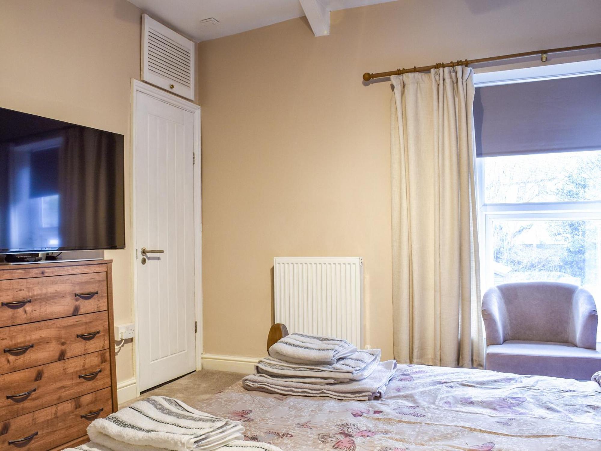 Cwmcarn Cottage Crosskeys Εξωτερικό φωτογραφία