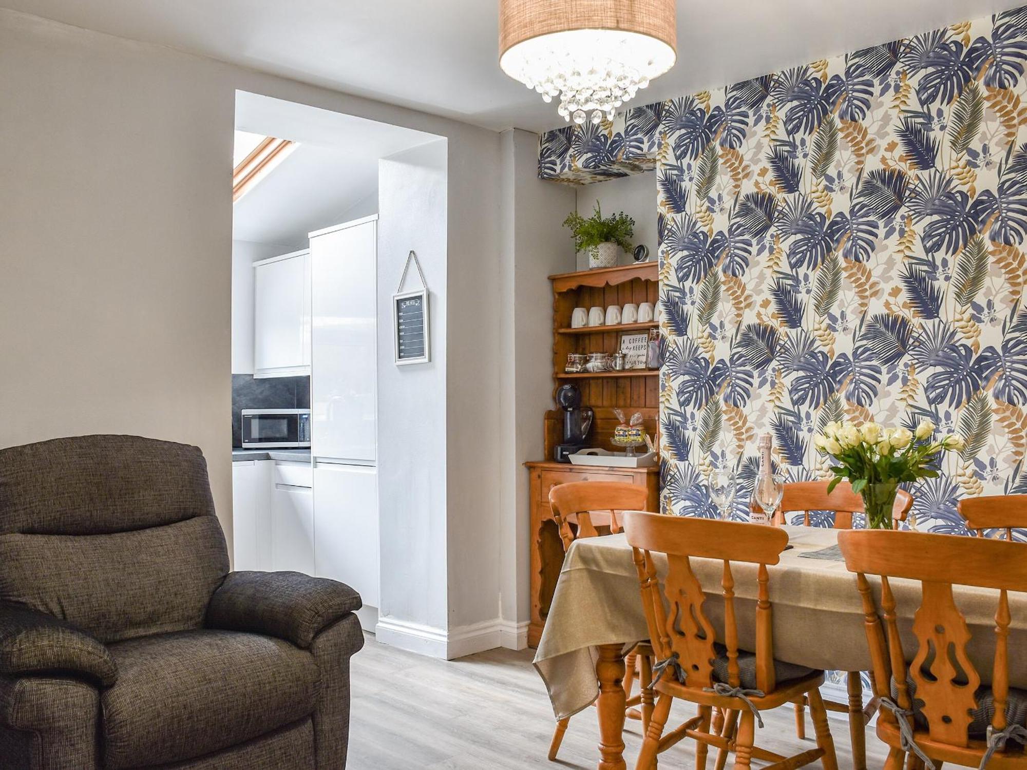 Cwmcarn Cottage Crosskeys Εξωτερικό φωτογραφία