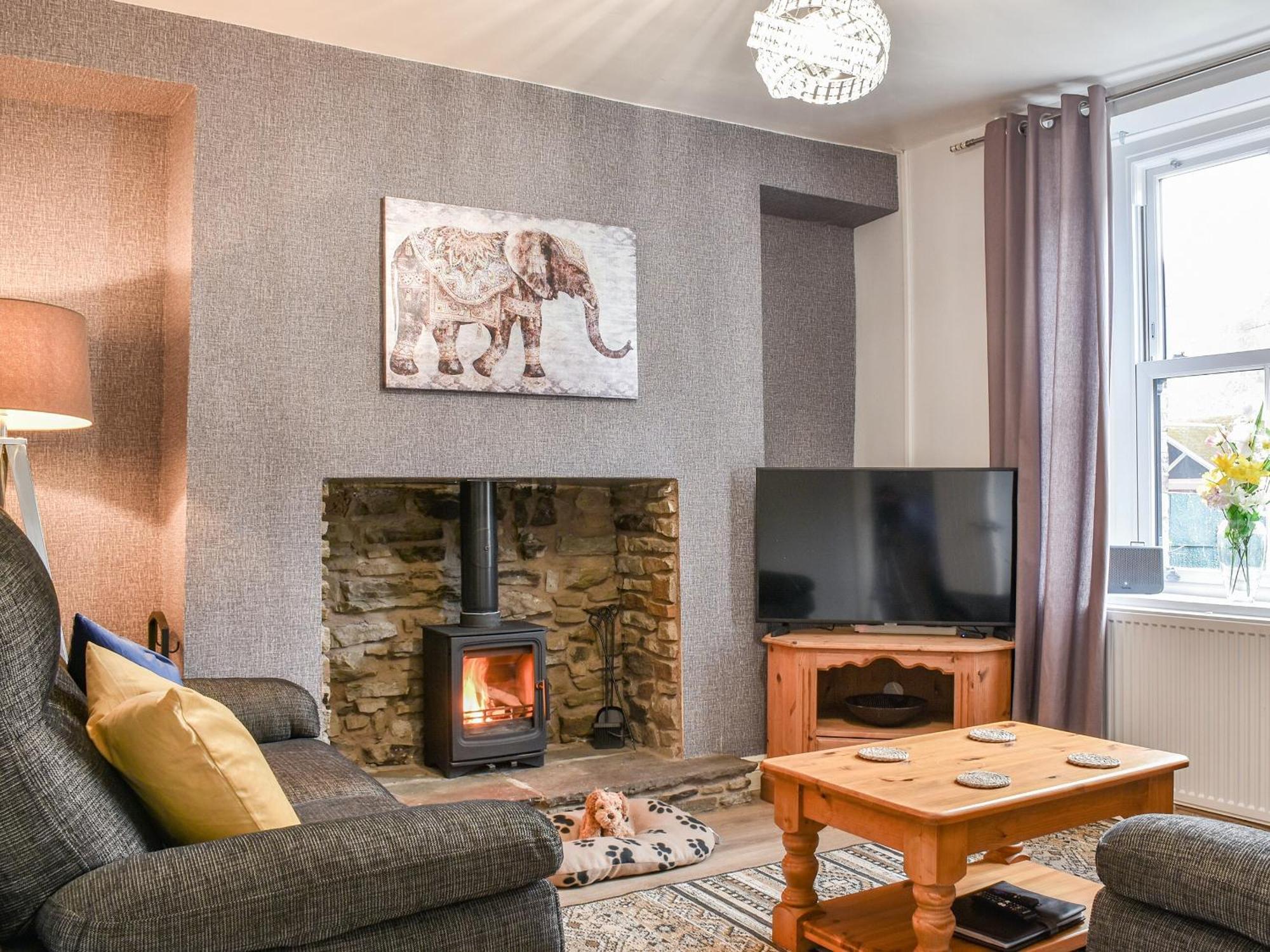 Cwmcarn Cottage Crosskeys Εξωτερικό φωτογραφία